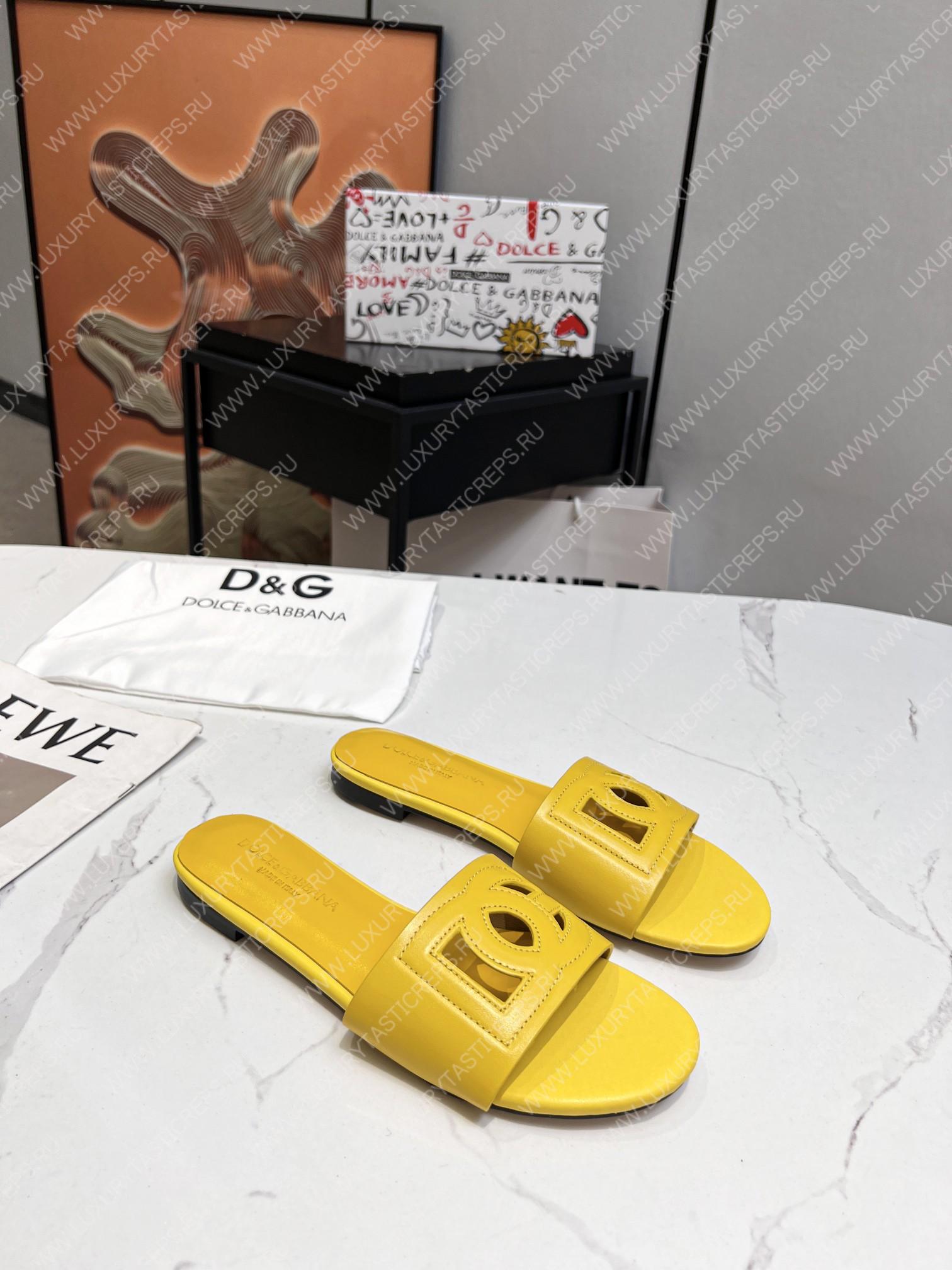 DOLCE & GABBANA CALFSKIN SLIDERS WITH DG LOGO YELLOW CQ0436AY