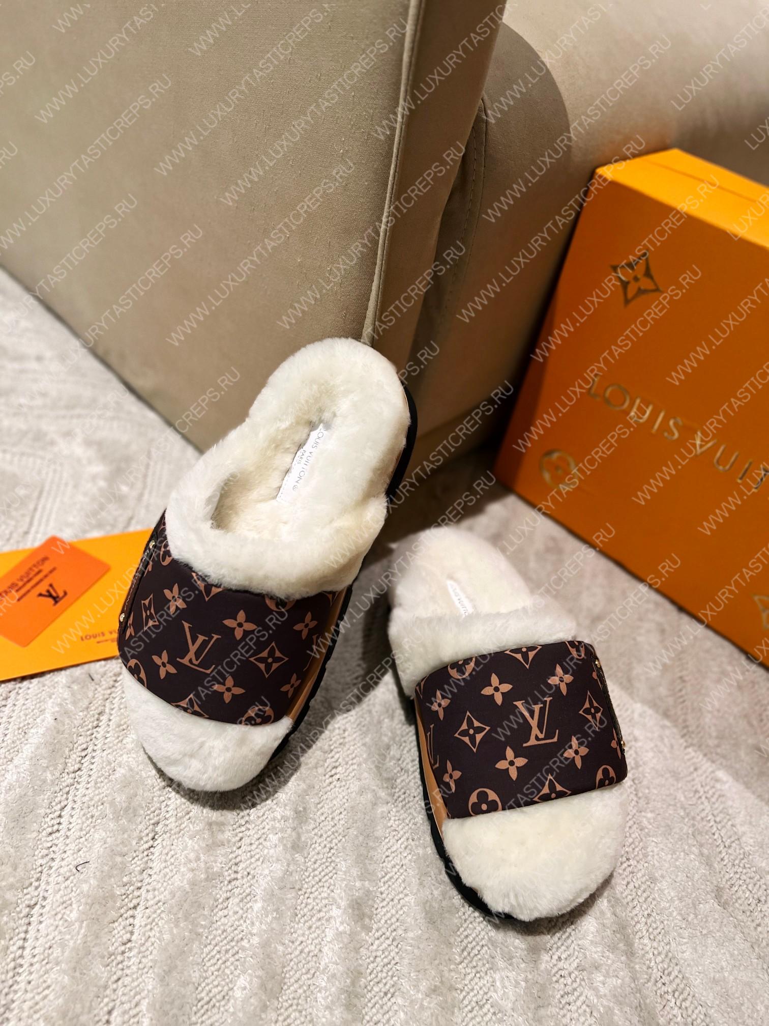 l**is V*t*n slipper pillow flat comfort mule white 1aam3k