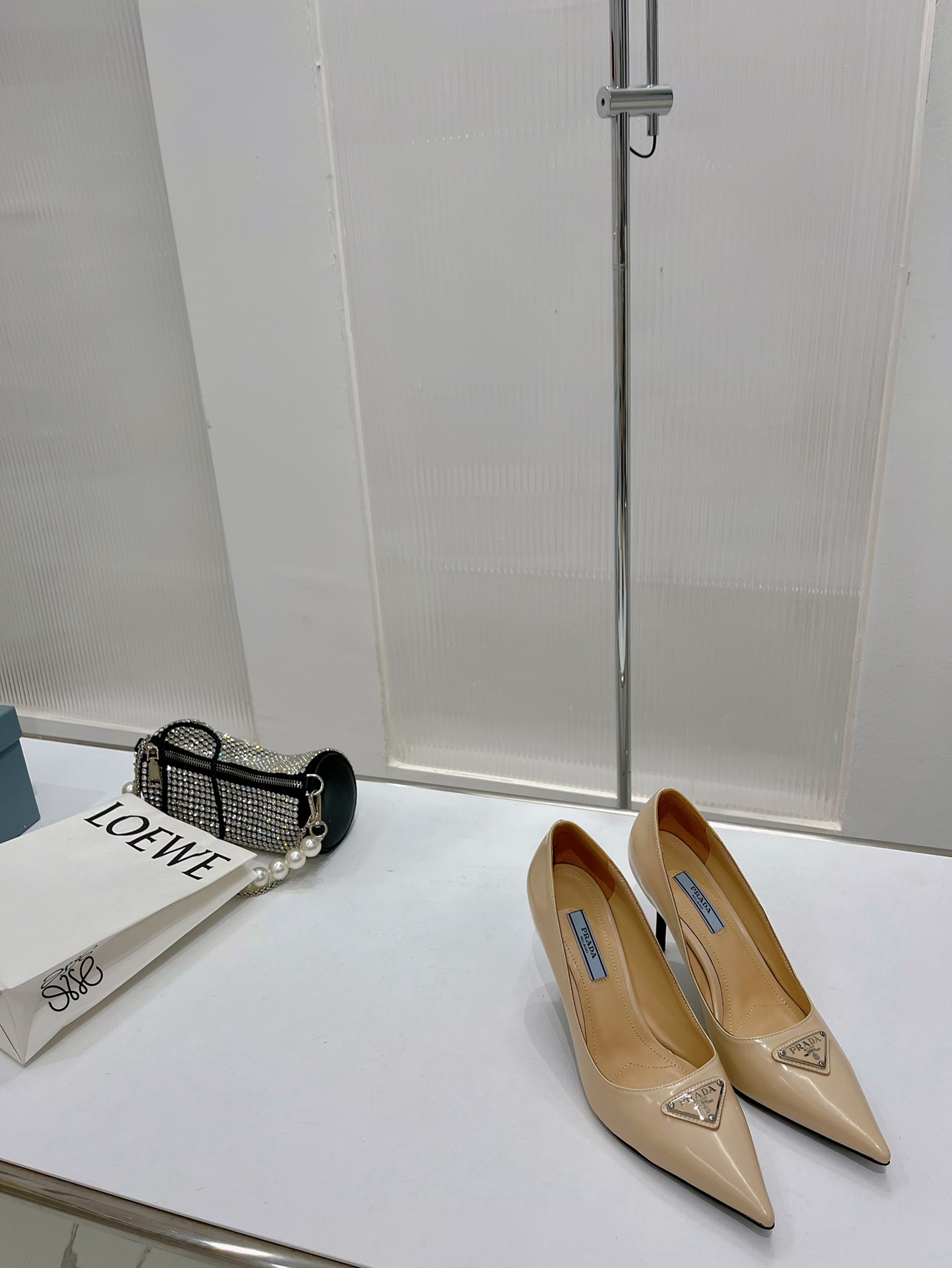 Pra*a brushed leather pumps nude 1i001n