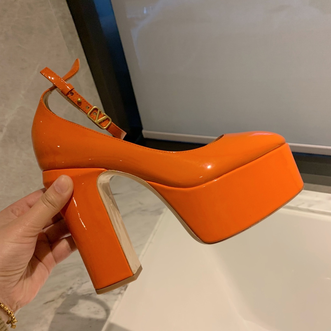 VALENTINO TAN-GO PLATFORM PUMP ORANGE WS0DQ3VNE_0NO