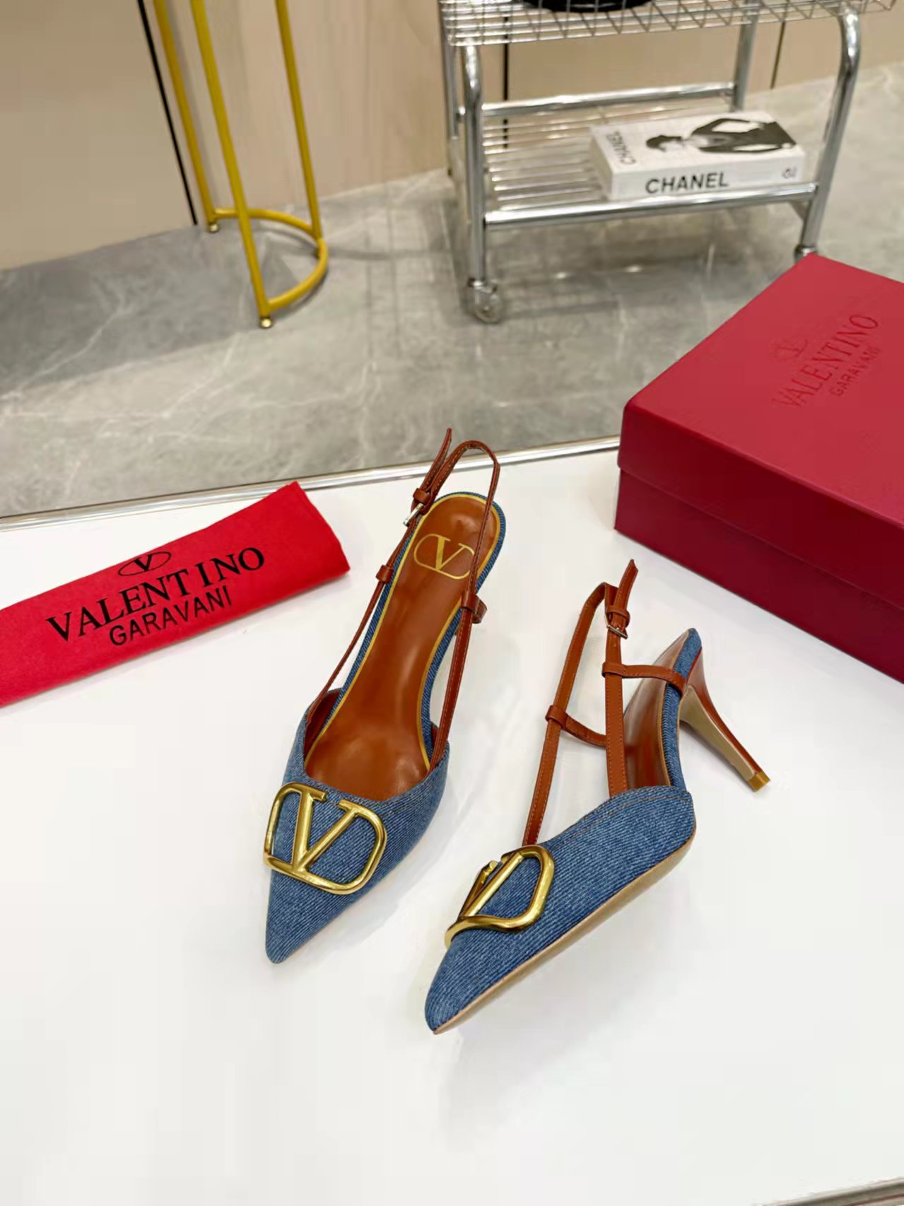 VALENTINO VLOGO SIGNATURE SLINGBACK PUMP BLUE ZW2S0R01MZF0NO