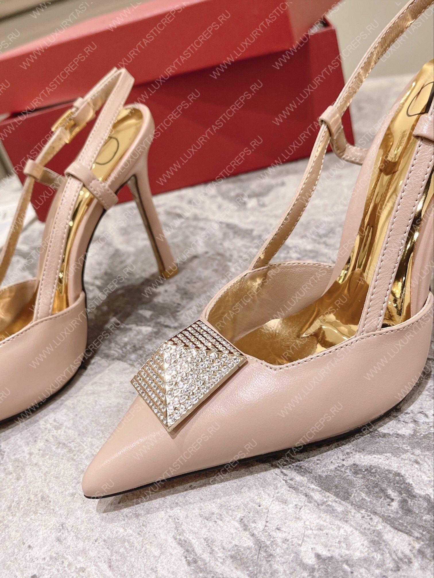 VALENTINO ONE STUD PUMP WITH CRYSTALS ROSE CANNELLE WS0R01TMK