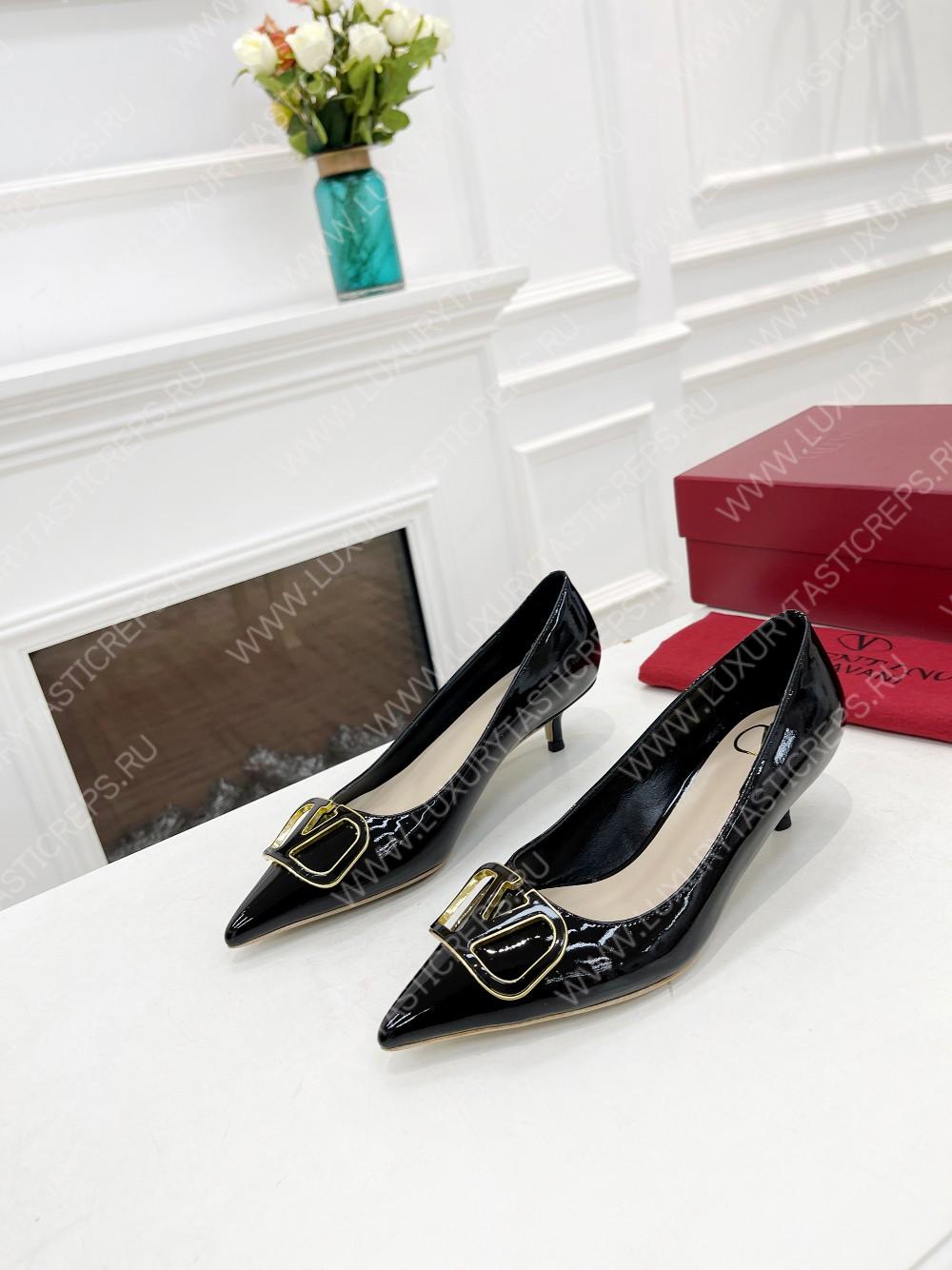 VALENTINO V BUCKLE PUMPS BLACK 1W2S0FH8LAFGF9
