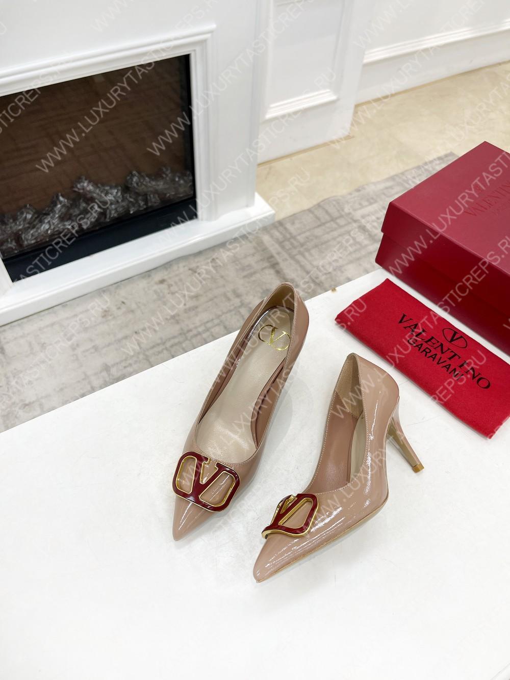 VALENTINO V BUCKLE PUMPS NUDE 1W2S0FH8LAFGF9