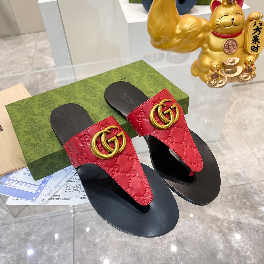 G*u*i interlocking g thong sandal red 739048