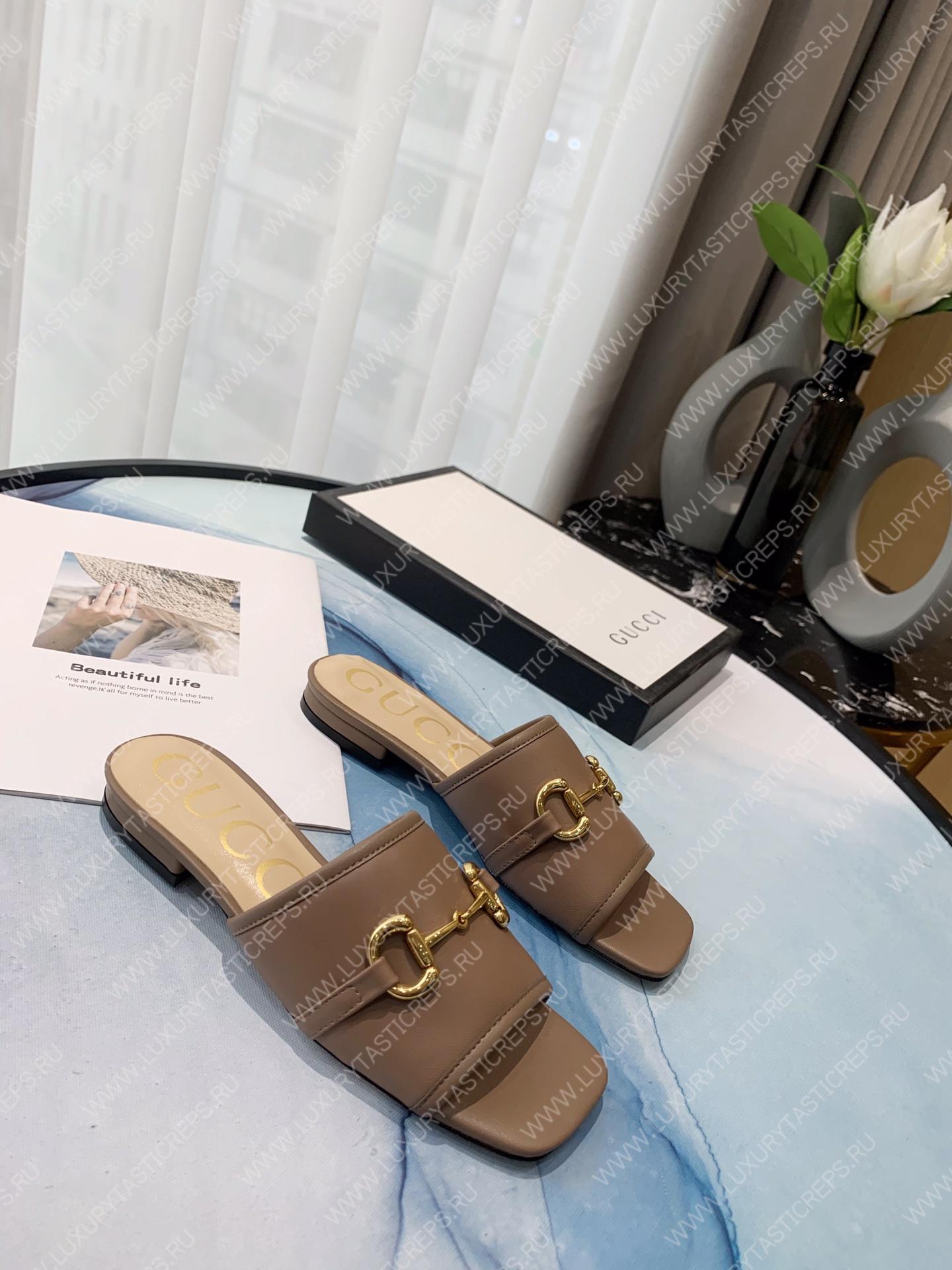 G*u*i slides beige 623111