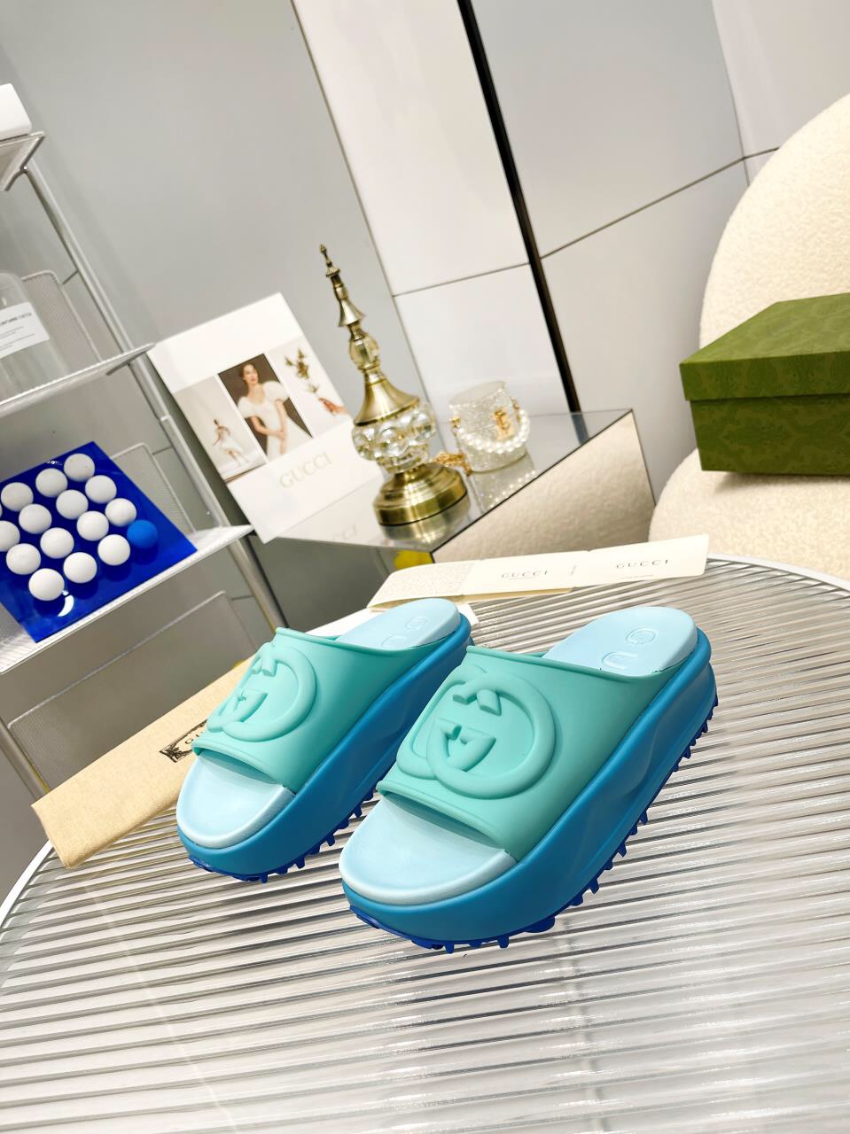 G*u*i slide sandal turquoise 692845