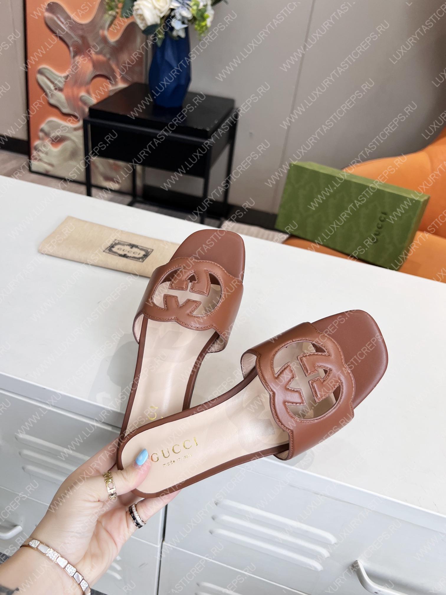 G*u*i interlocking g cut-out slide sandal brown 694451