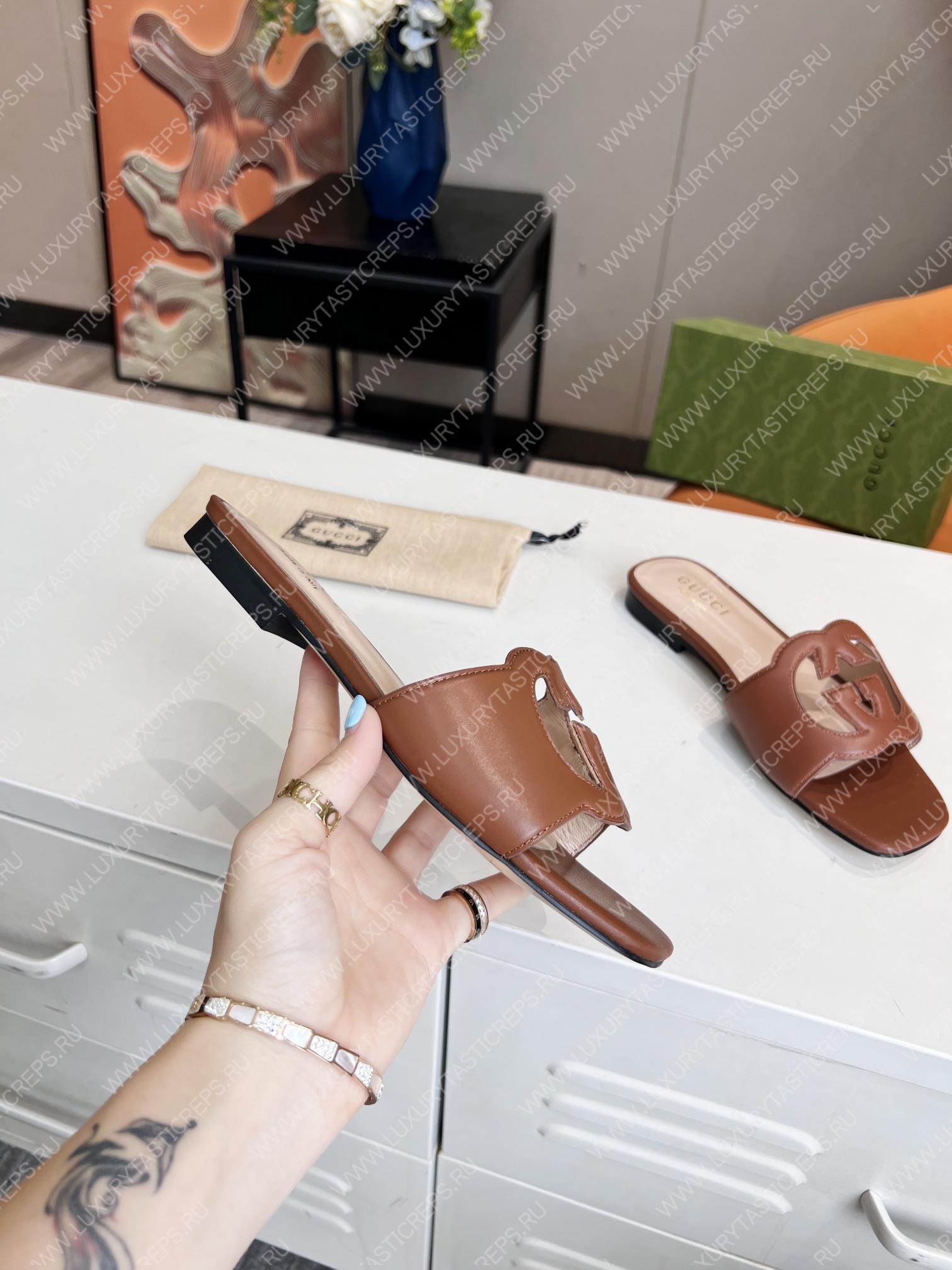 G*u*i interlocking g cut-out slide sandal brown 694451