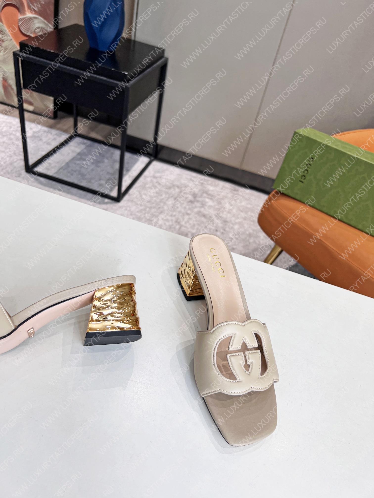 G*u*i interlocking g cut-out heeled slide sandal light beige 694451