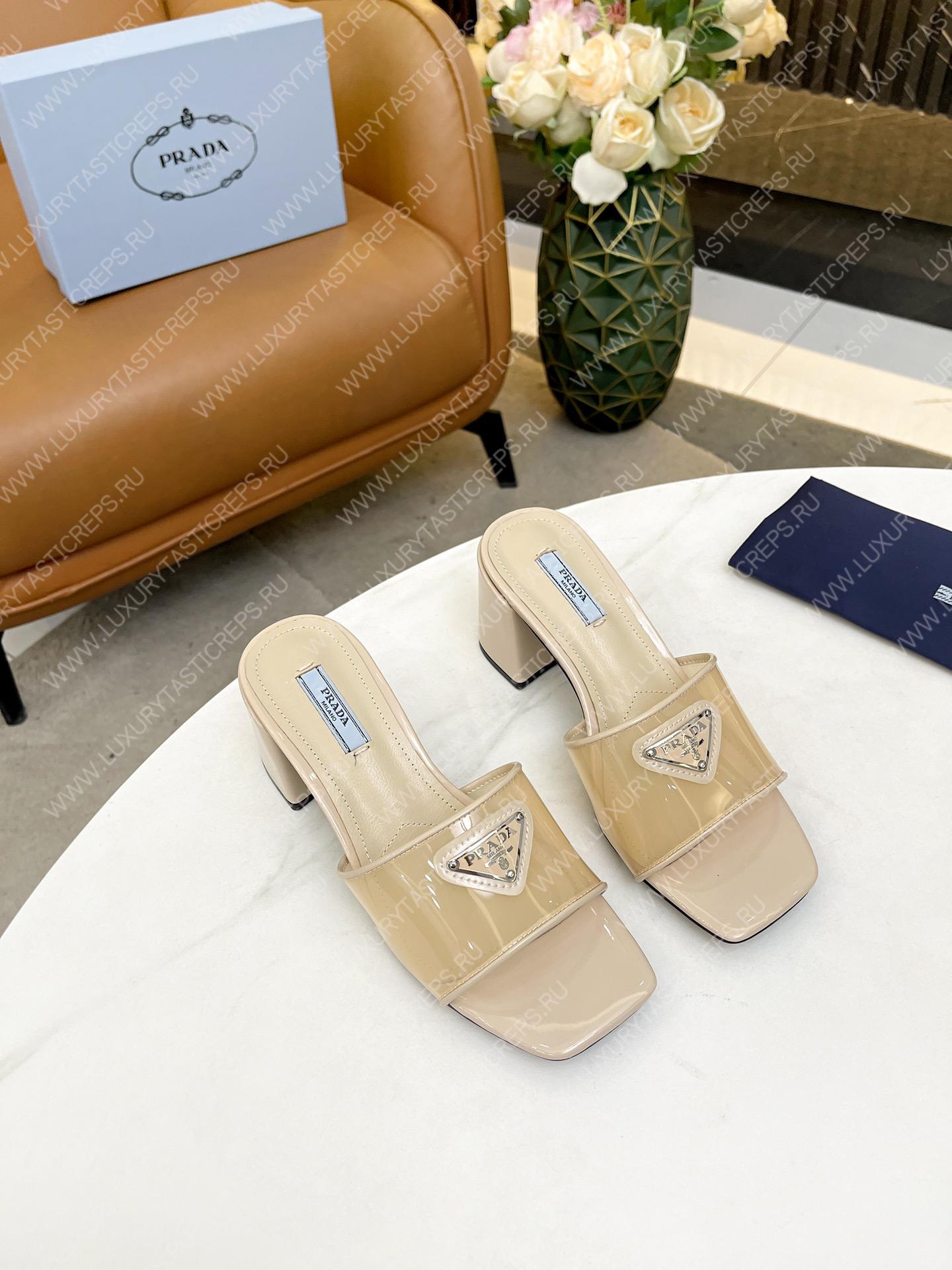 Pra*a plexiglas & patent leather sandals nude 1xx644