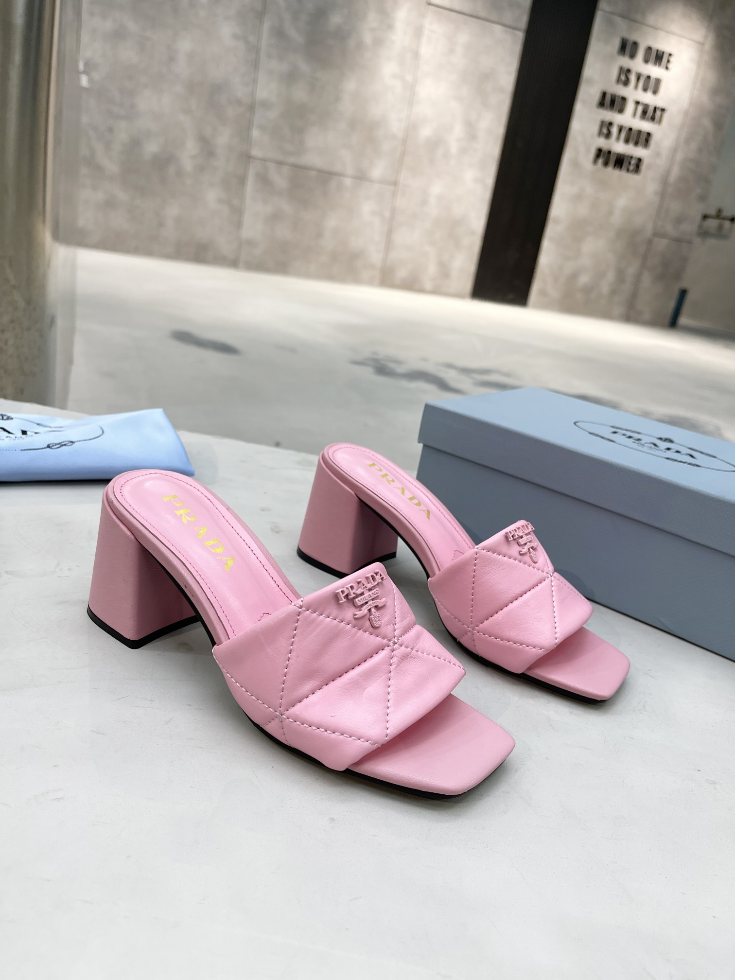 Pra*a quilted nappa leather heeled sandals pink 1xx583