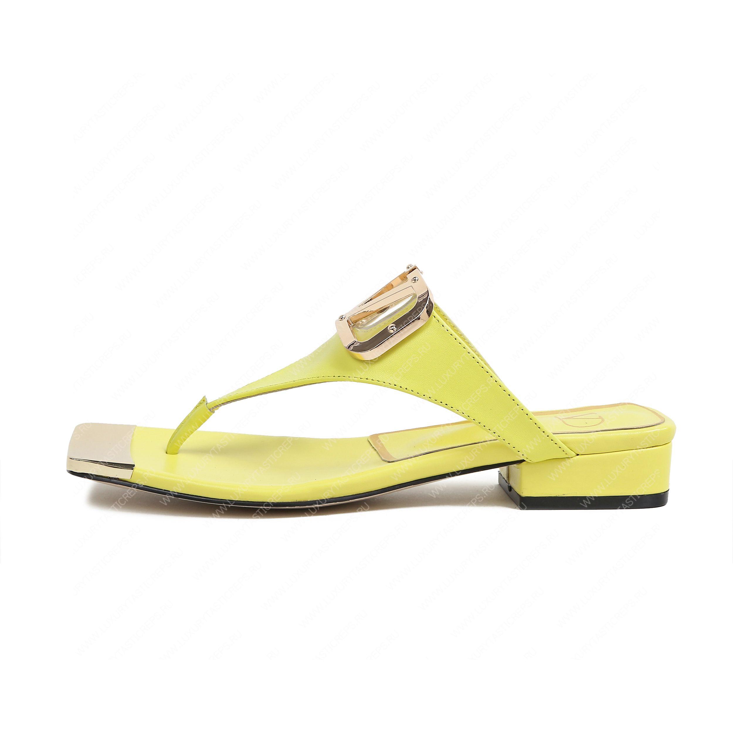 VALENTINO VLOGO SIGNATURE FLAT SANDAL YELLOW WS0M21HWS_0CR