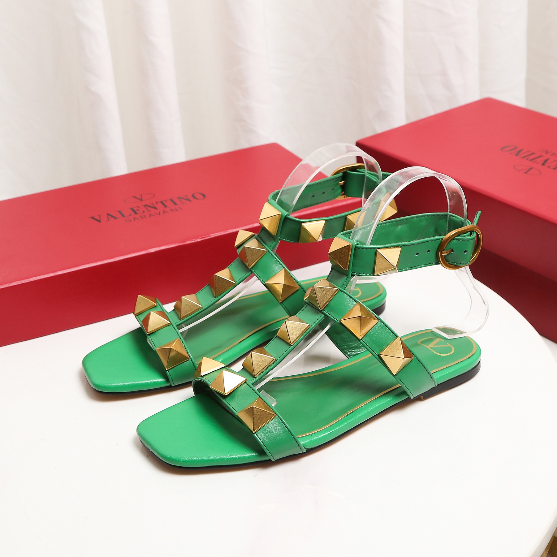 VALENTINO ROMAN STUD FLAT CALFSKIN SANDAL GREEN 1W2S0BU8ZWM