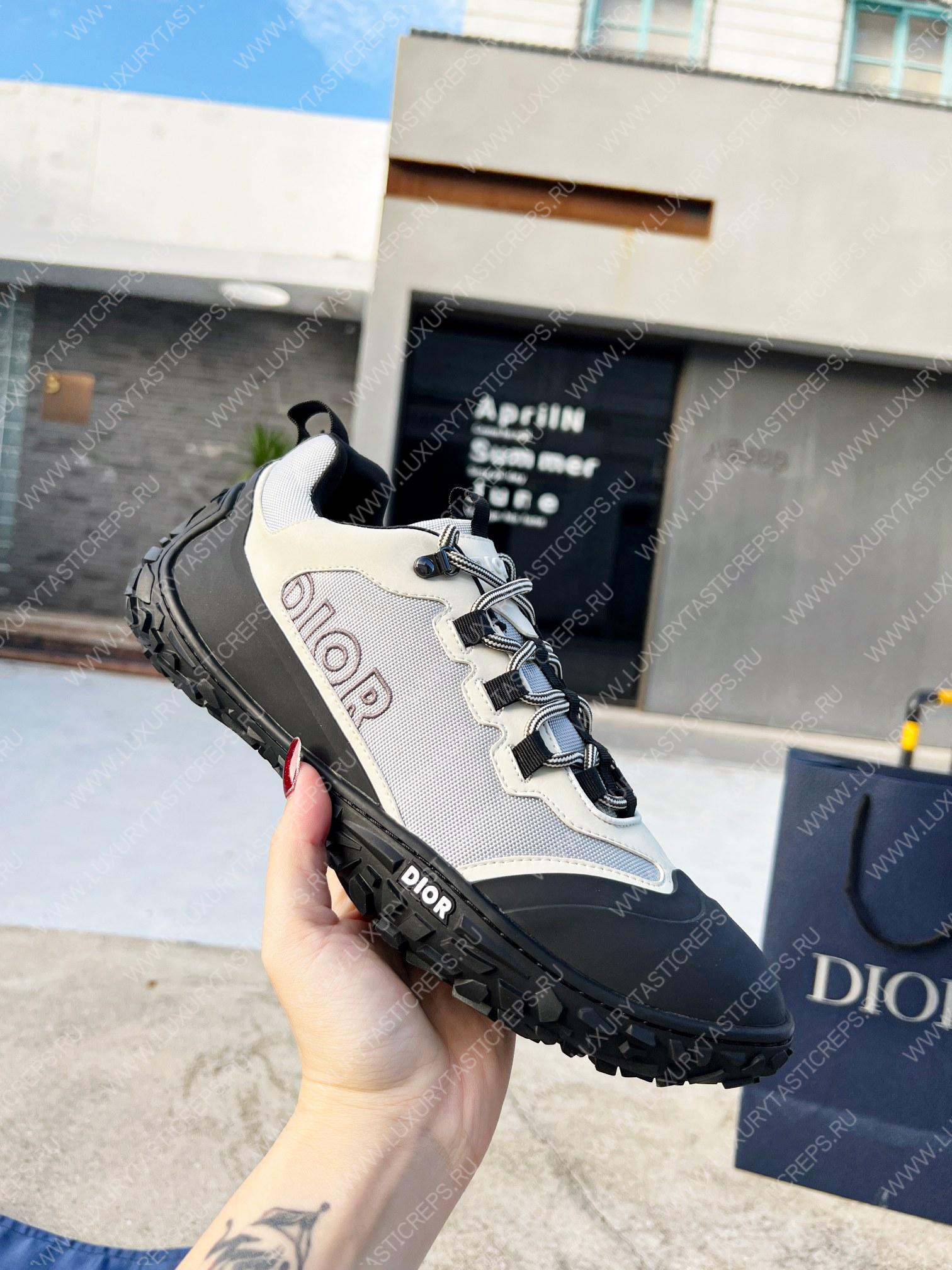ch**an D*or D*orizon hiking shoe beige 3de349zrt