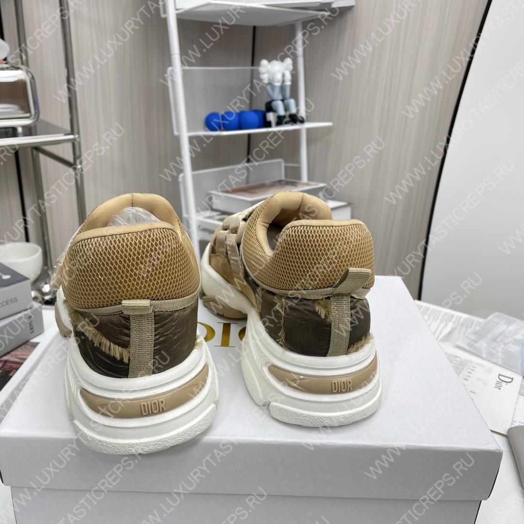 ch**an D*or d-wander sneakers cypress beige kck299ctd