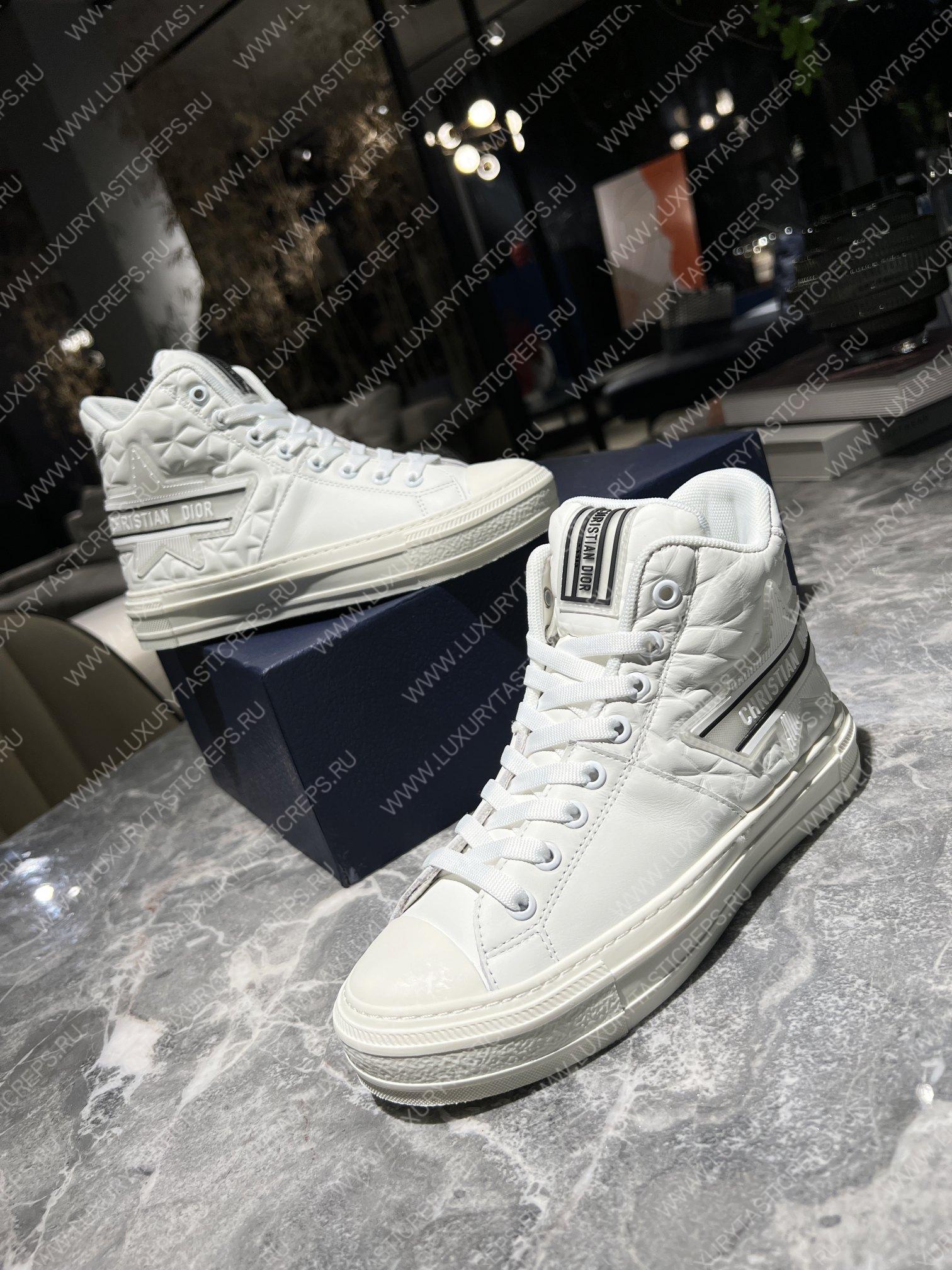 ch**an D*or walk’n sneakers black/white kck330fcc