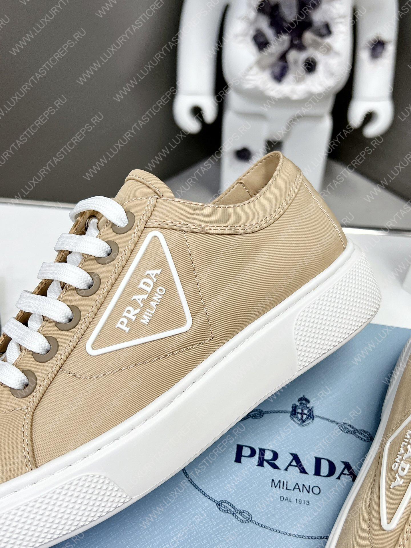 Pra*a soft calf leather sneakers beige 4e3560