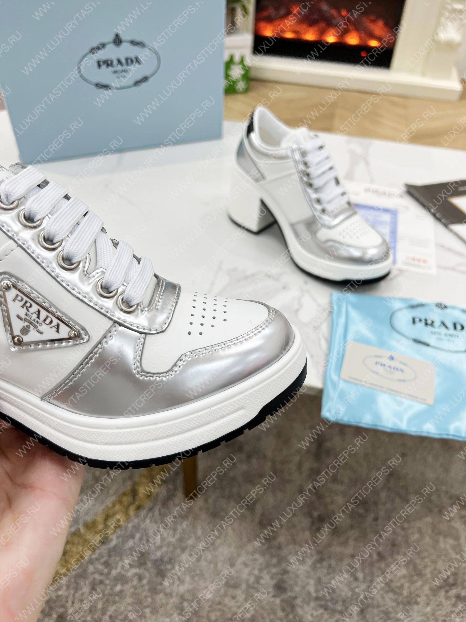 Pra*a downtown high-heeled leather sneakers white/grey 1e792m