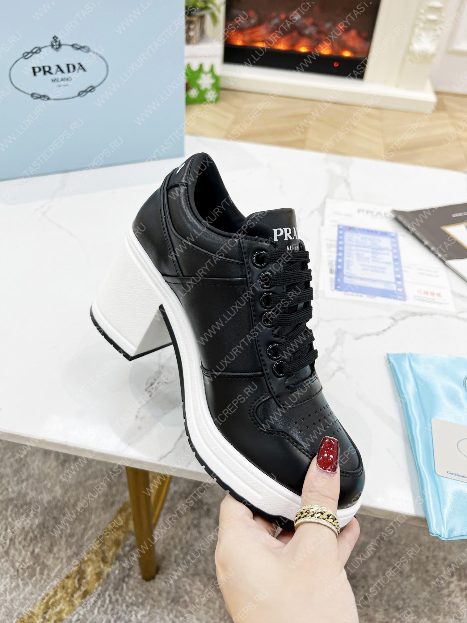Pra*a downtown high-heeled leather sneakers black 1e792m