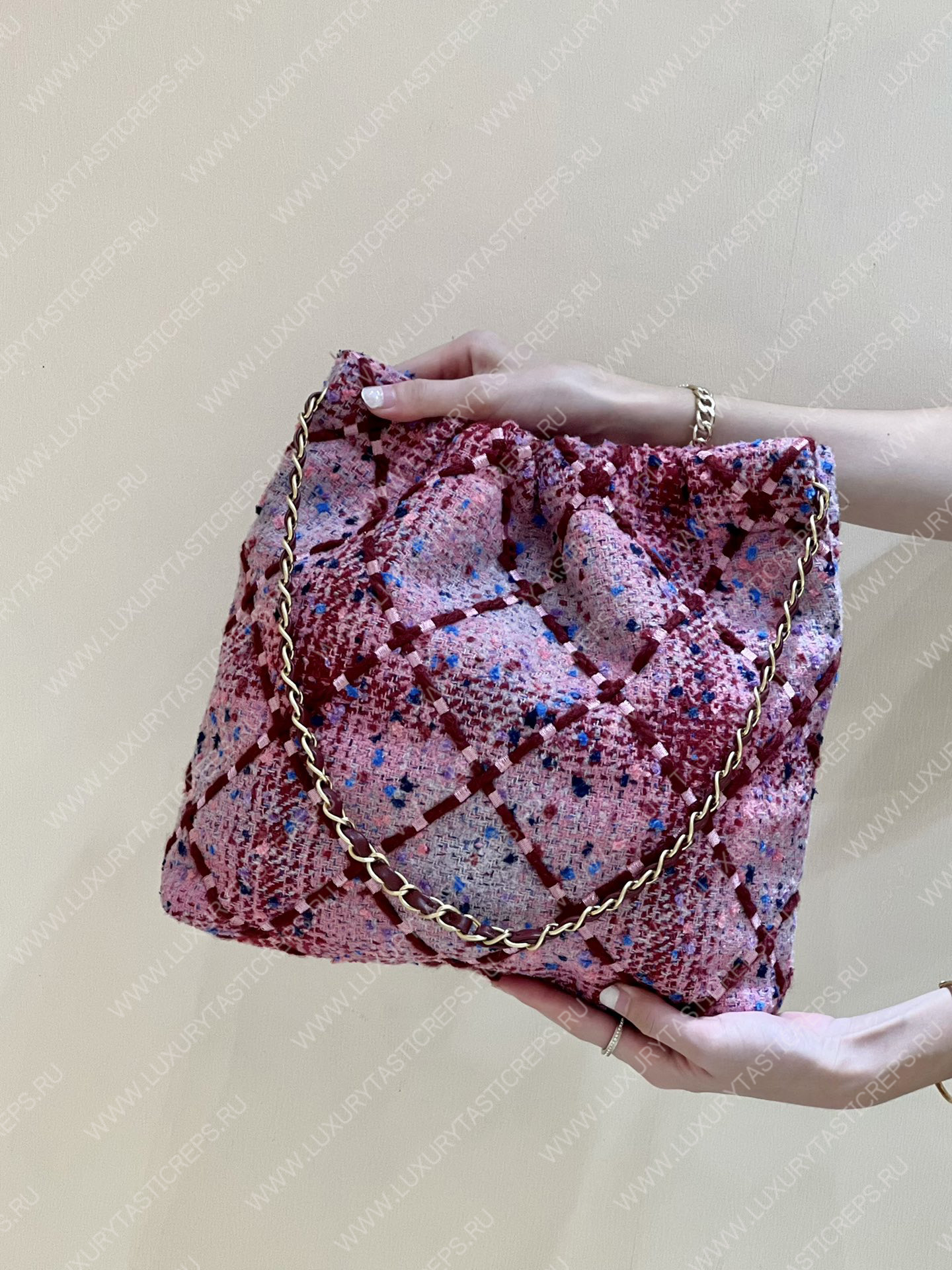Ch*el 22 handbag pink, burgundy & multicolor as3260