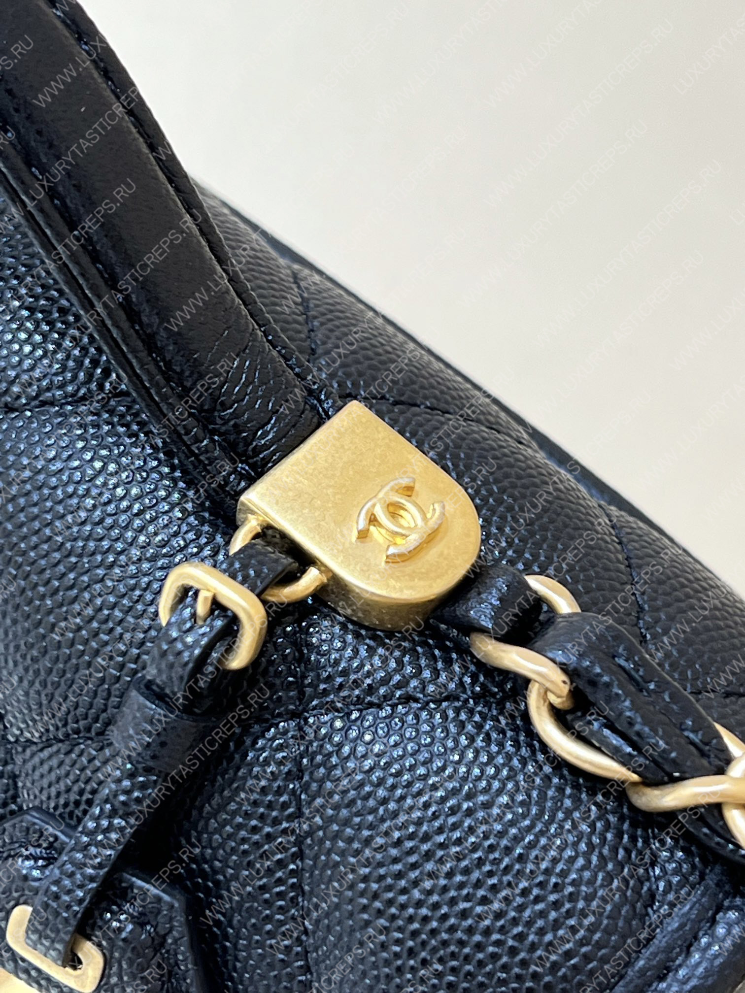 Ch*el small flap bag with top handle black as3653