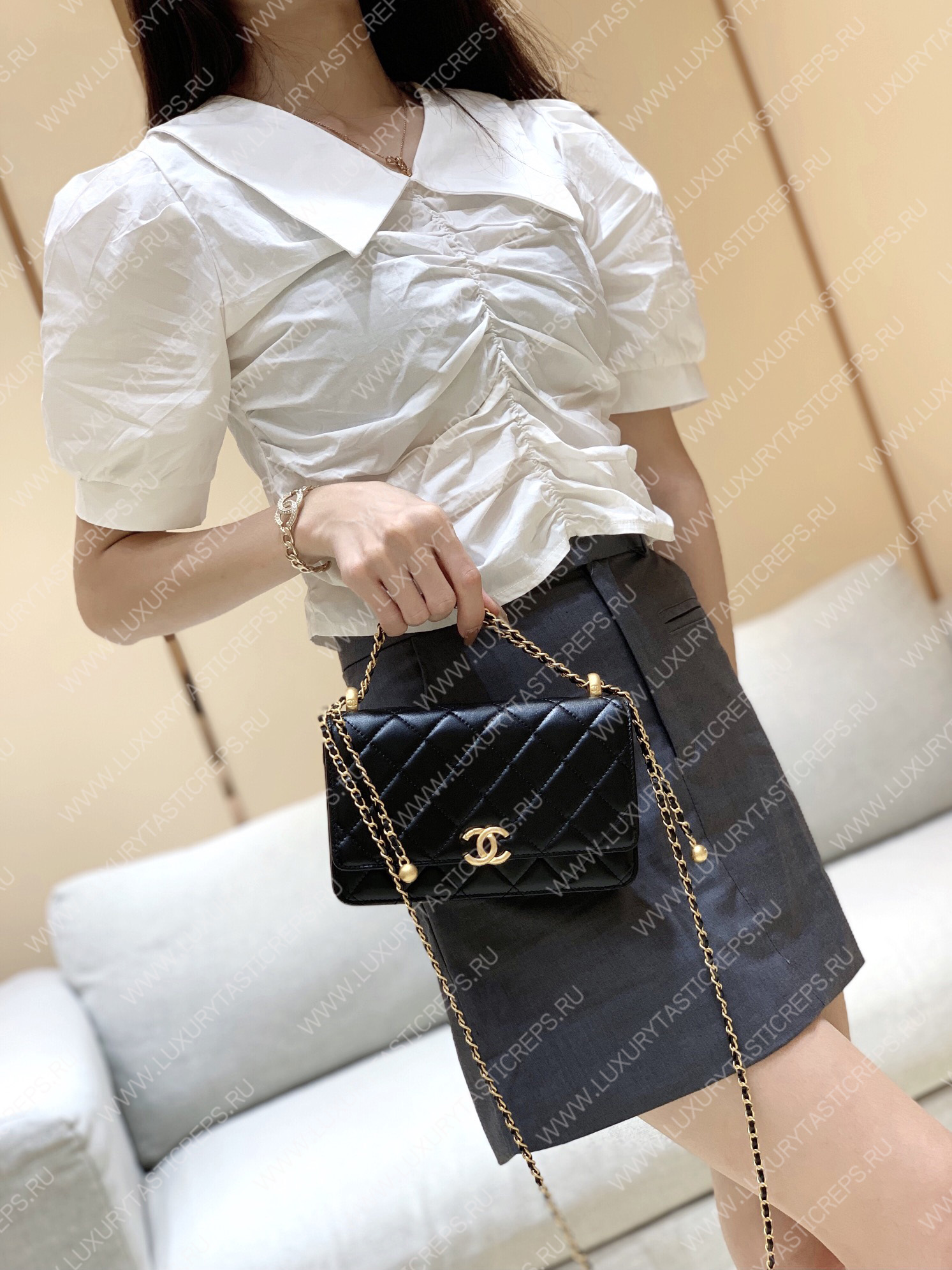 Ch*el wallet on chain black ap2649