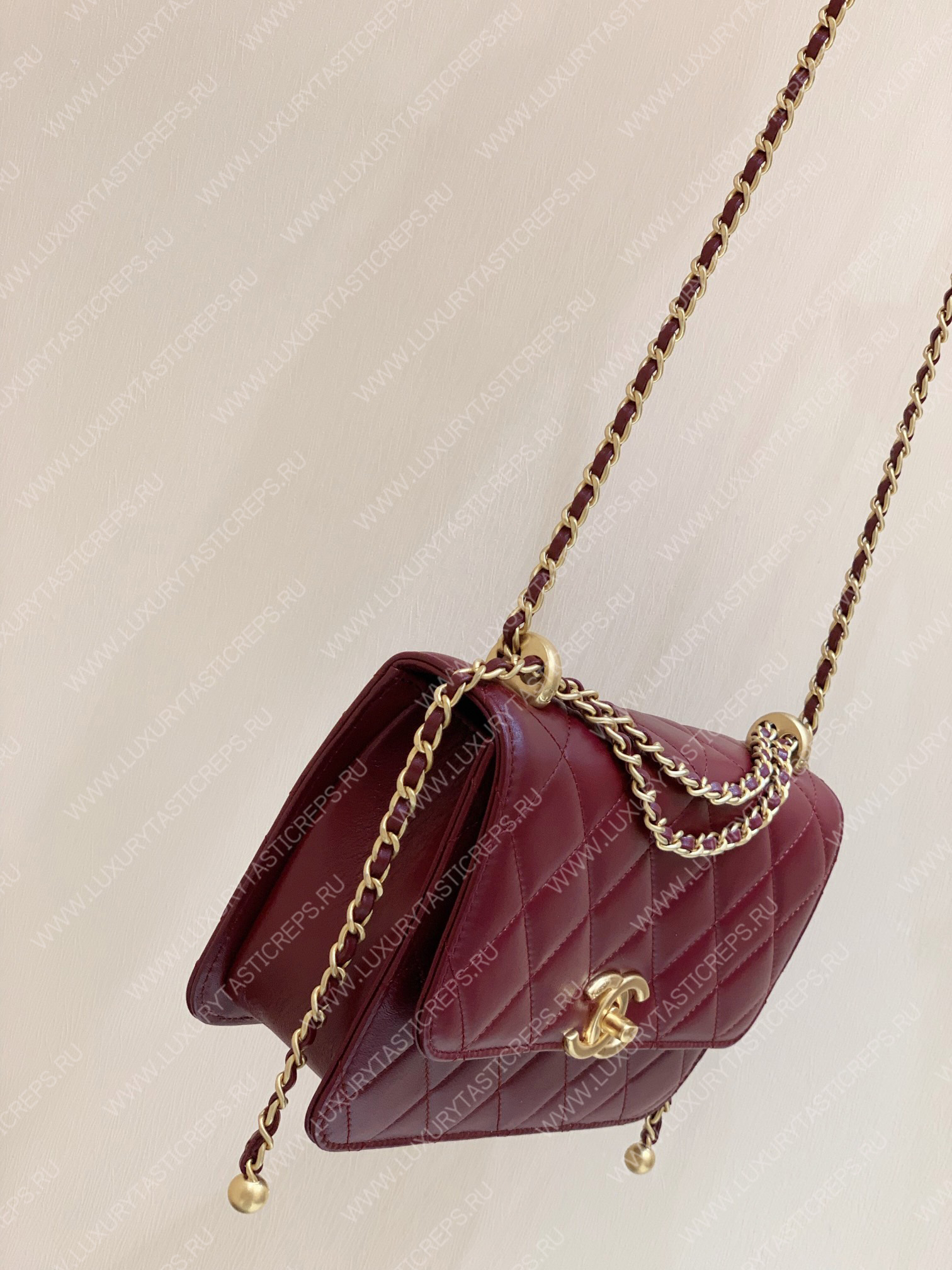 Ch*el wallet on chain burgundy ap2649
