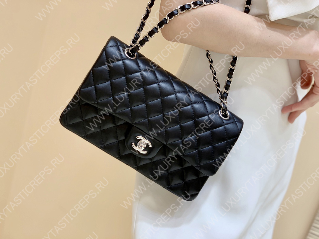 Ch*el classic handbag bag black a01112