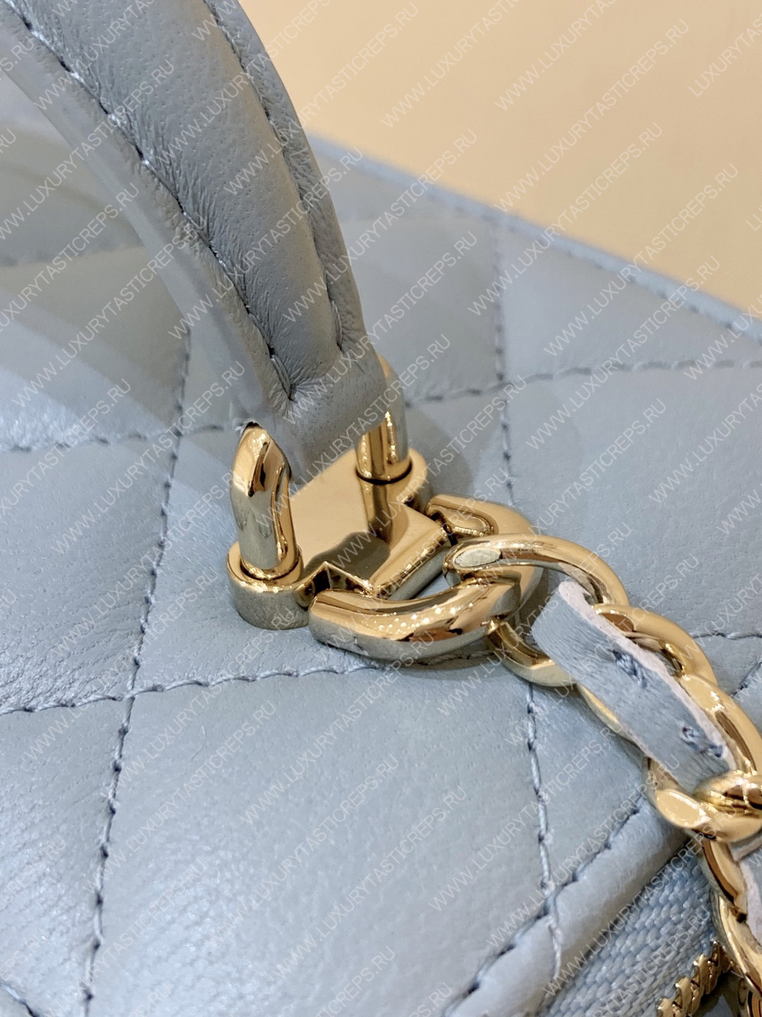 Ch*el long vanity case blue ap2199