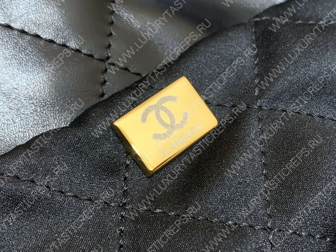 Ch*el 22 handbag black as3261