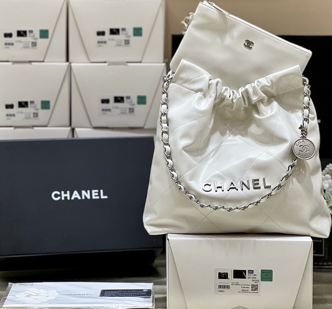 Ch*el 22 handbag white as3260