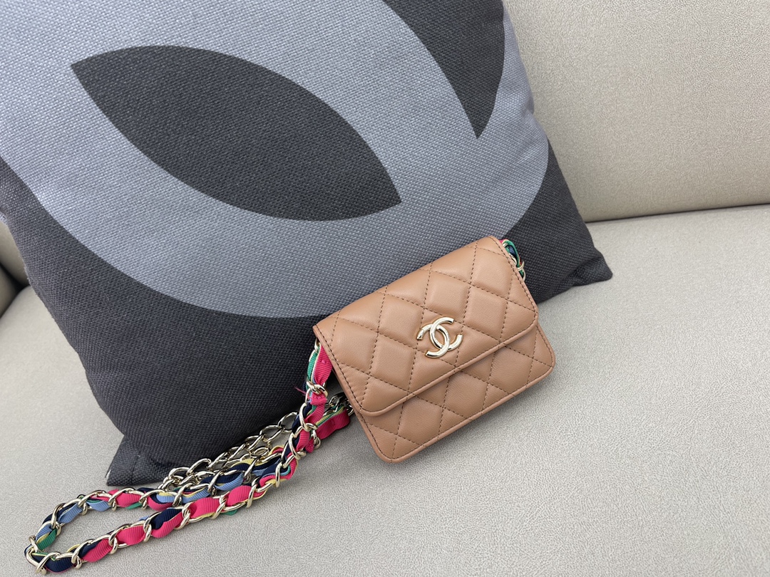Ch*el ribbon belt bag beige ap2054