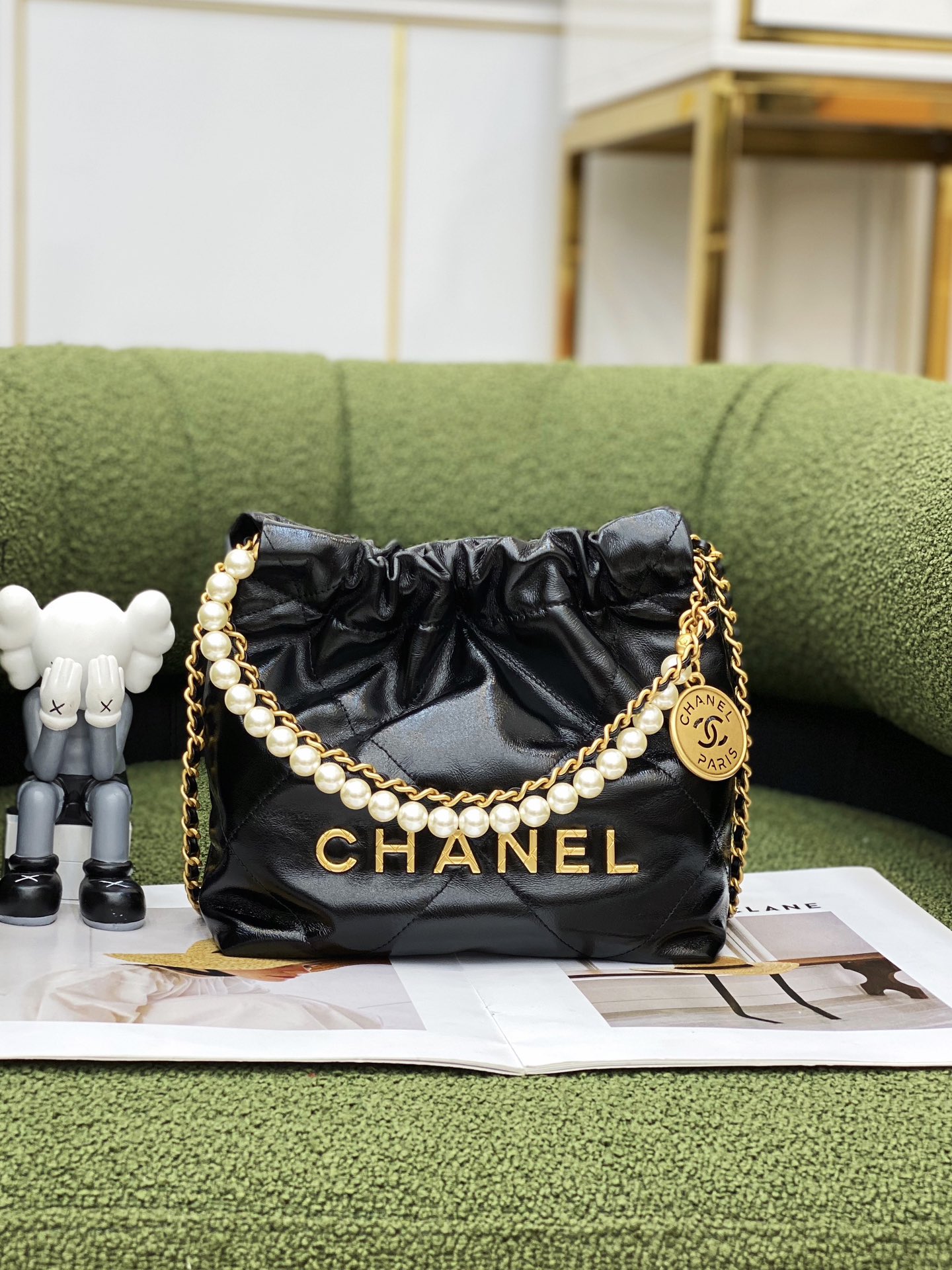 Ch*el 22 handbag black as3261