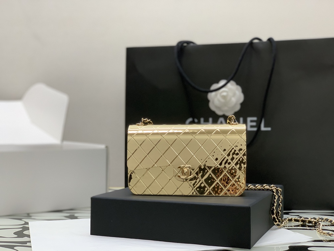 Ch*el small evening bag gold as2514