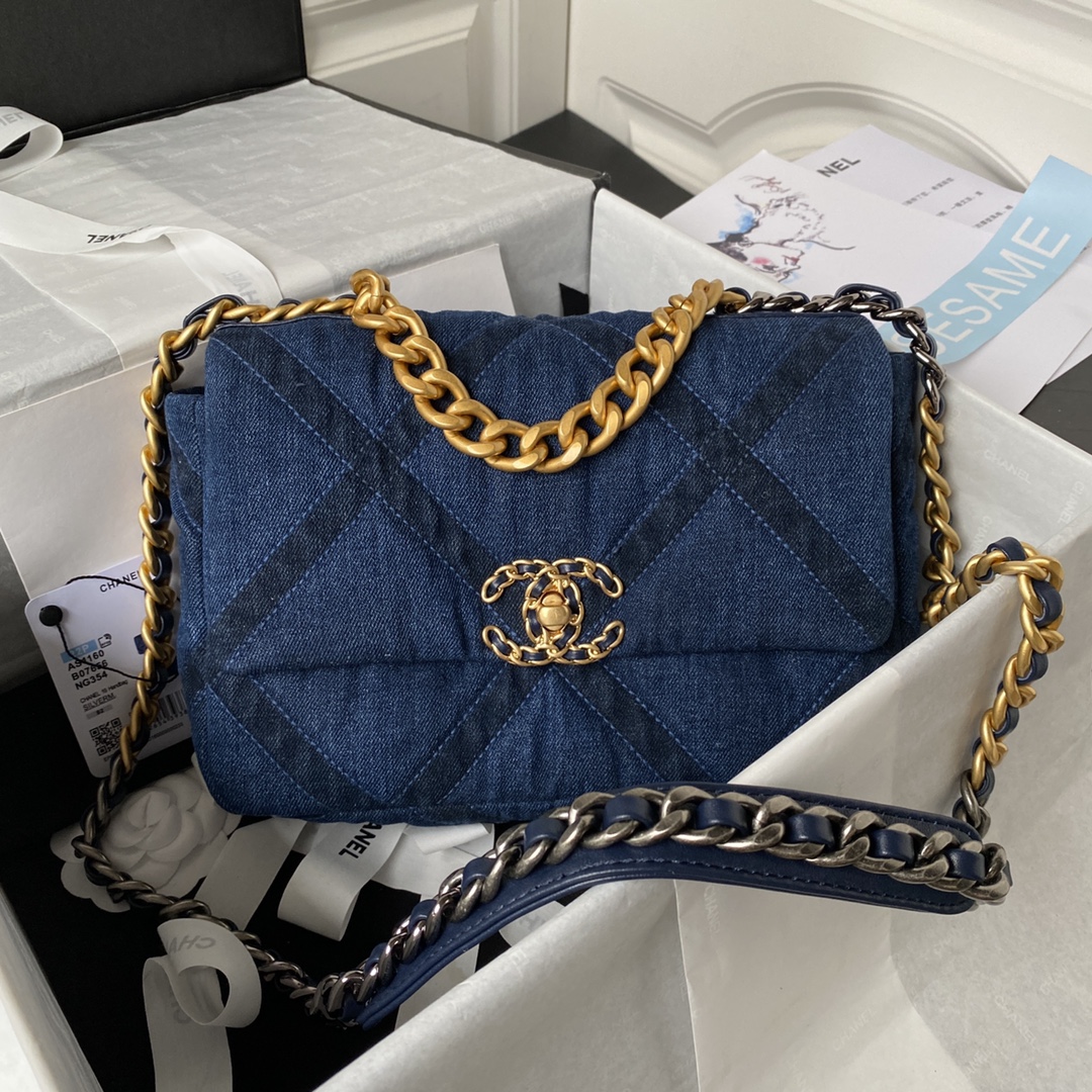Ch*el 19 handbag blue as1160