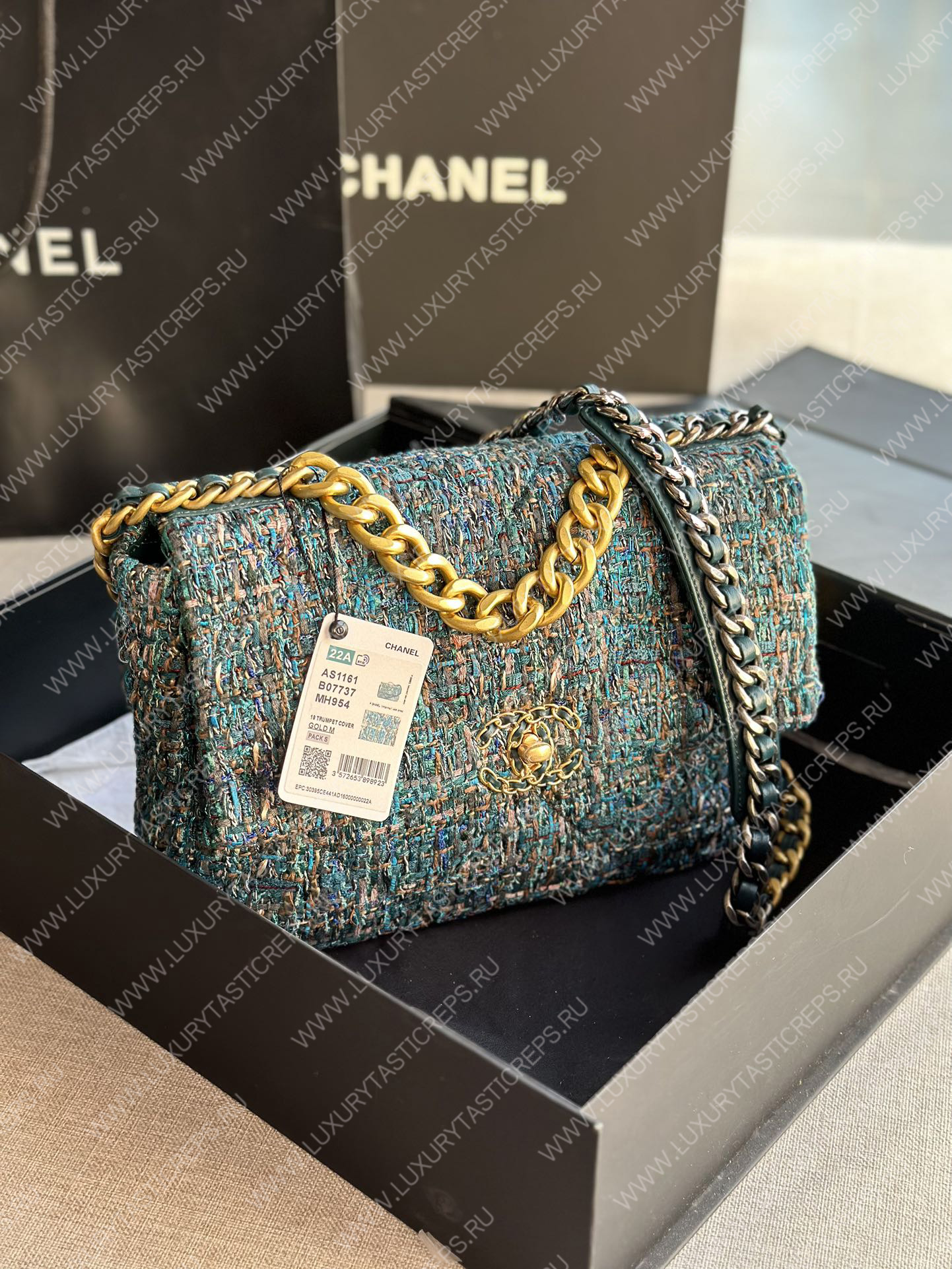 Ch*el 19 large handbag multicolor as1161