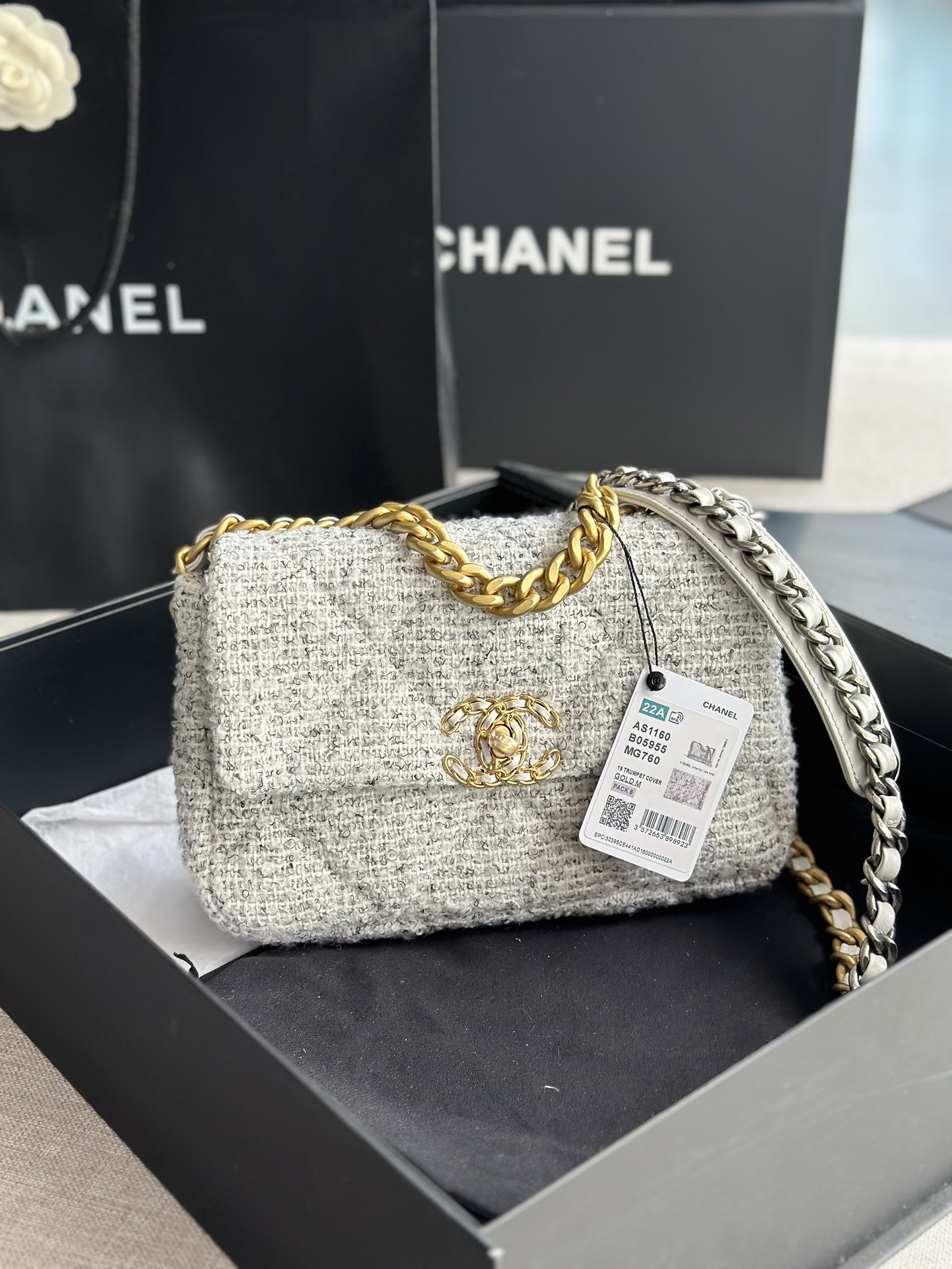 Ch*el 19 handbag multicolor as1161