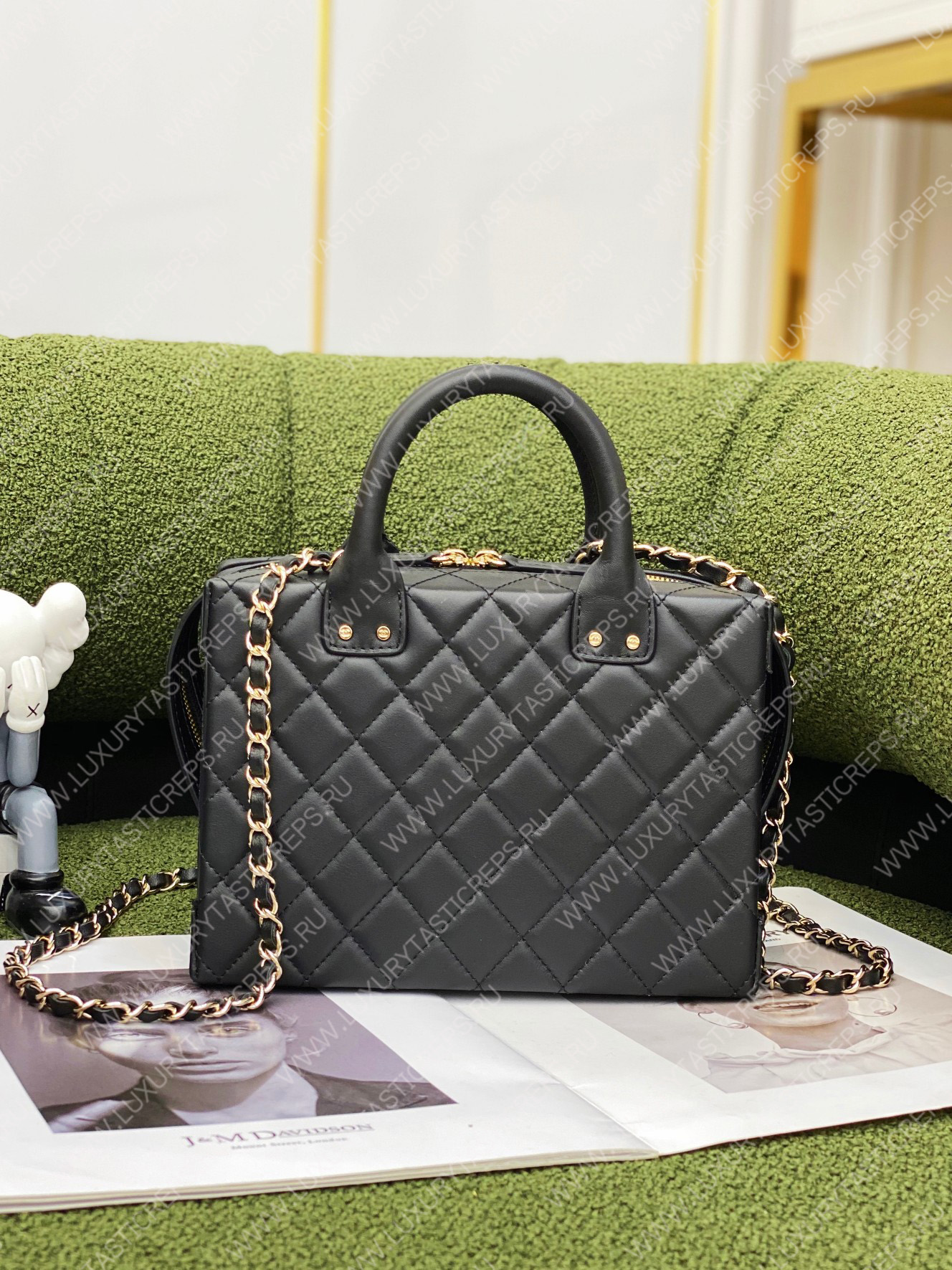 Ch*el large vanity case black as3345