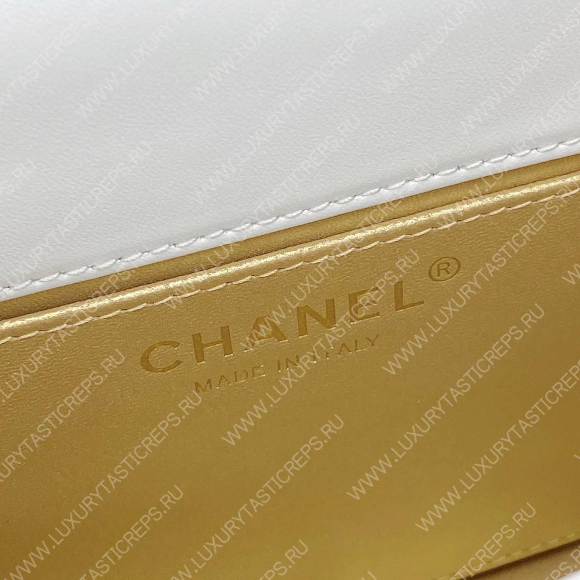 Ch*el mini flap bag white as3751
