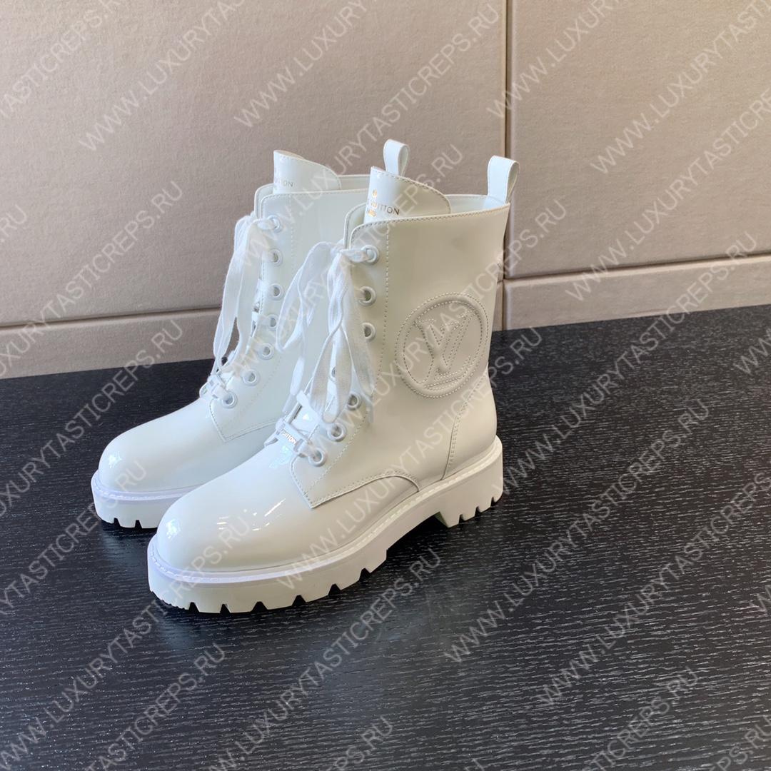 l**is V*t*n territory flat ranger white 1a94q7