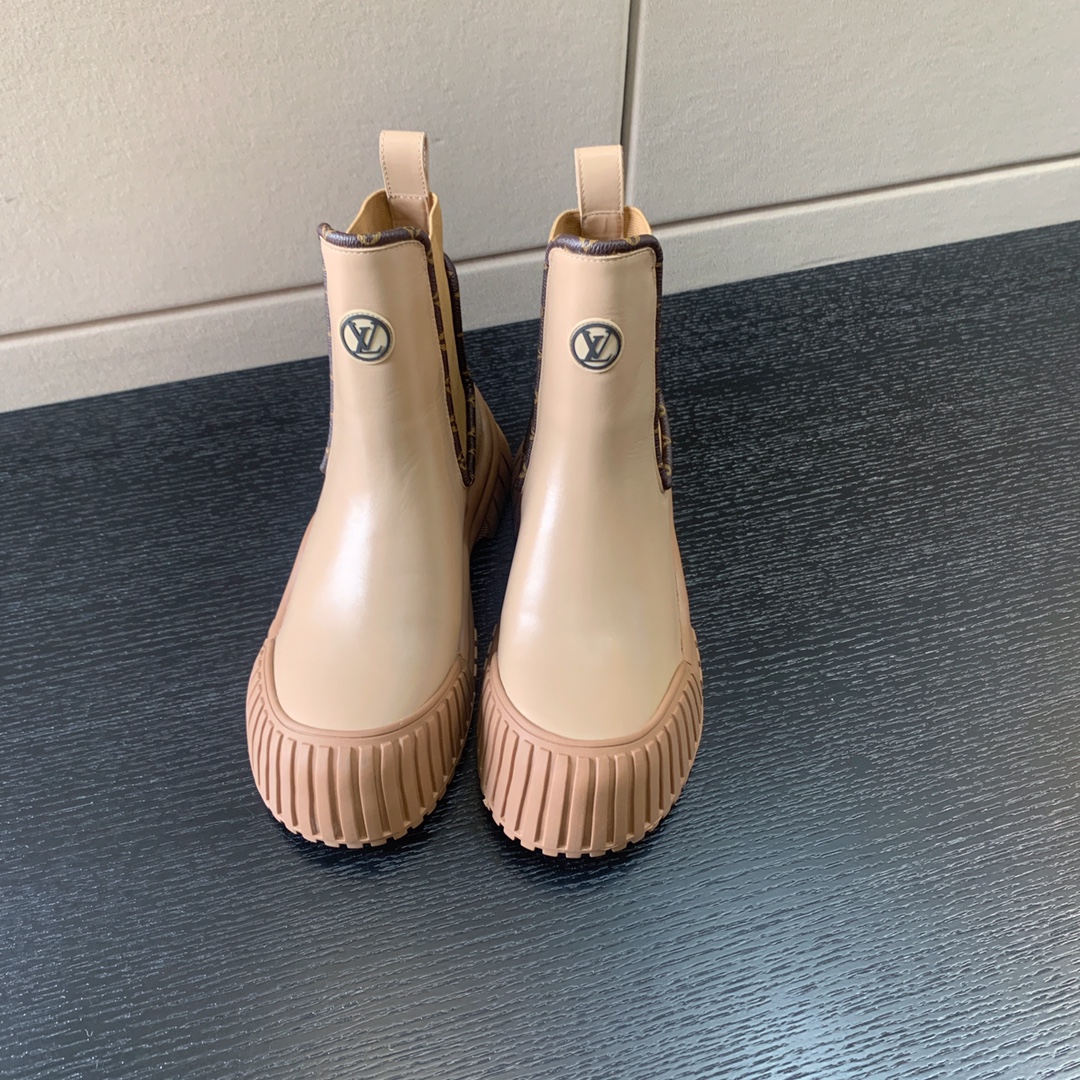 l**is V*t*n ruby flat ankle boots beige 1ab0fs