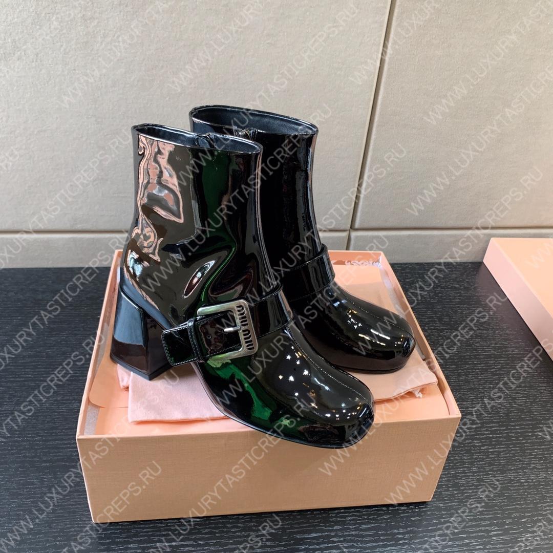 MIU MIU PATENT LEATHER BOOTIES BLACK 5T799D