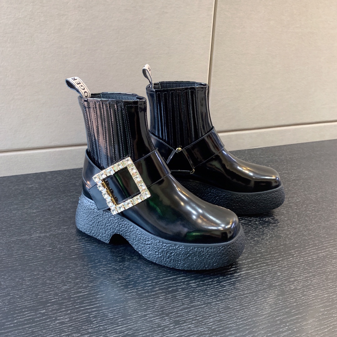 ROGER VIVIER VIV RANGERS ANKLE BOOTS BLACK RVW64233920QGW