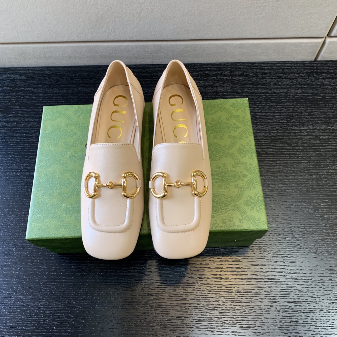 G*u*i horsebit loafer beige‎ ‎414998