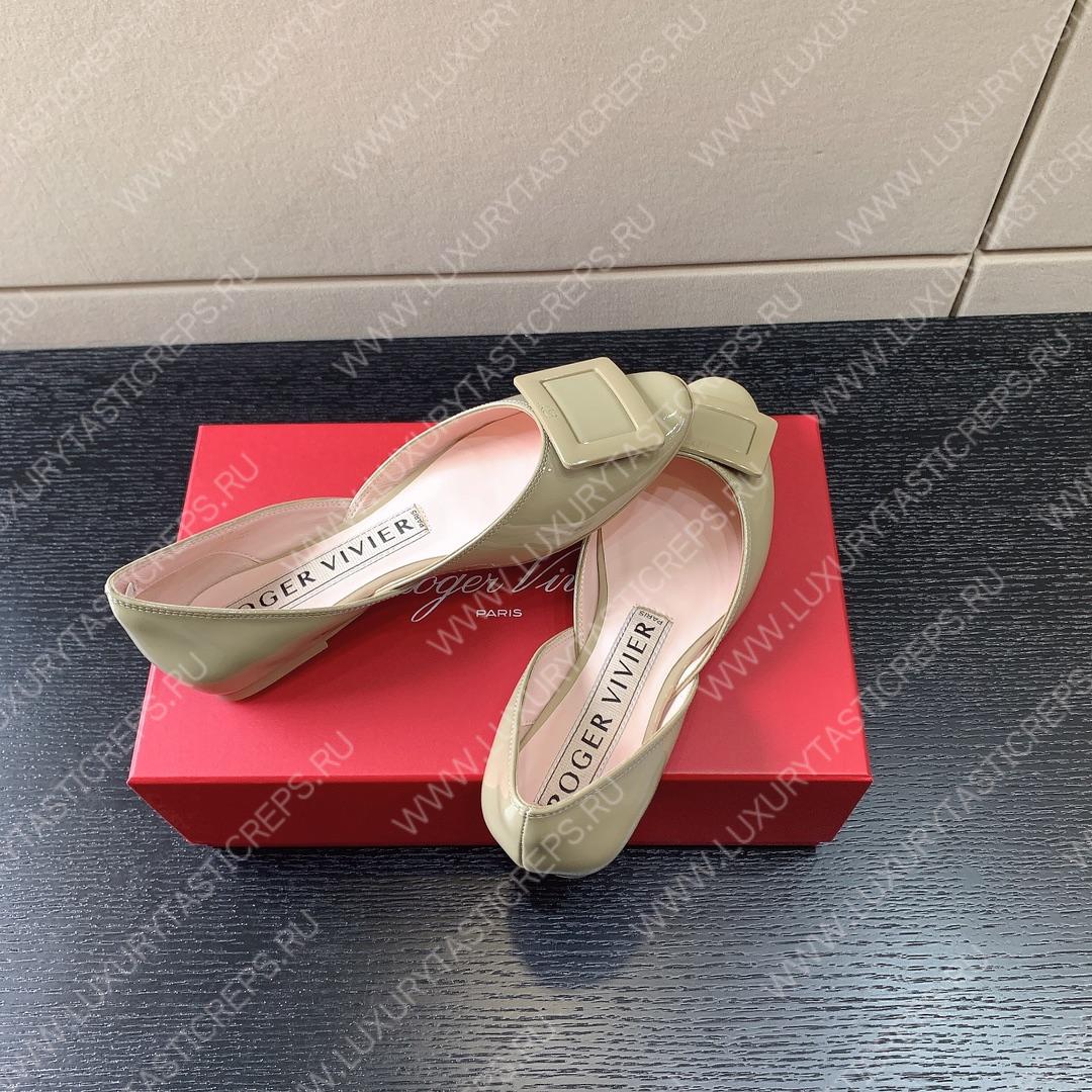 ROGER VIVIER BUCKLE BALLERINAS TAN RVW6683