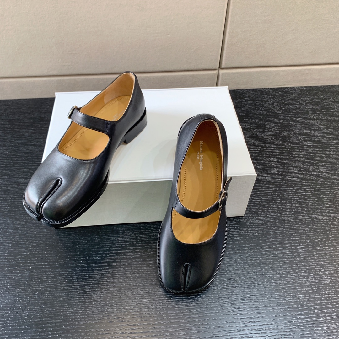 ma*s*n Ma*i*la tabi mary-janes black s39wl0119p3292t8013