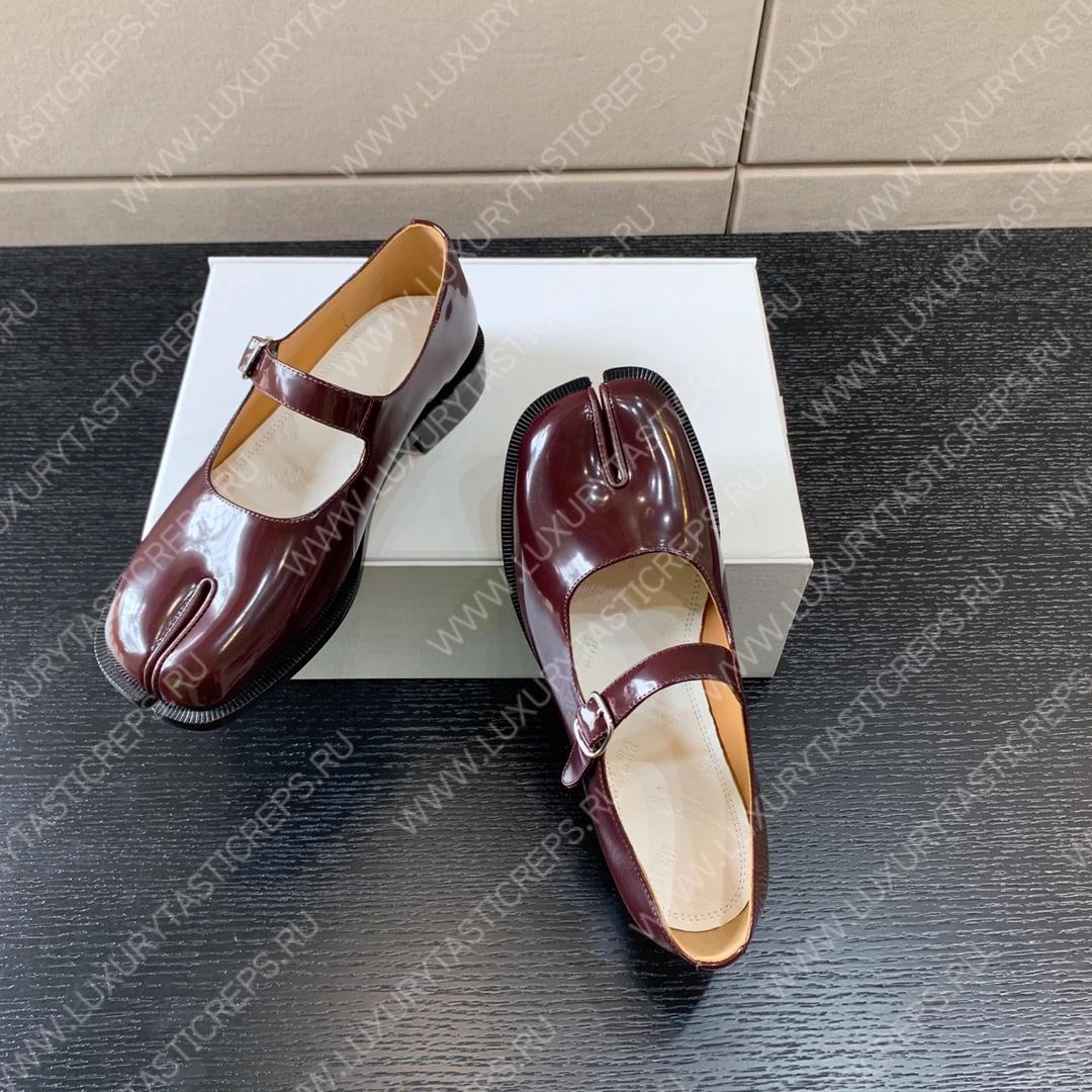 ma*s*n Ma*i*la tabi mary-janes dark maroon s39wl0119p3292t8013