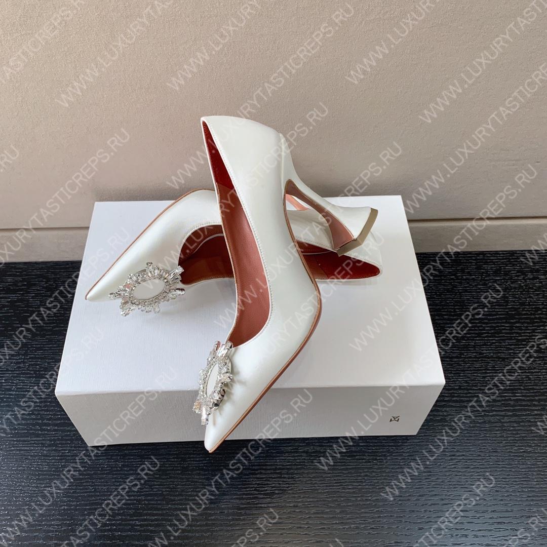 AMINA MUADDI BEGUM SATIN PUMPS OFF WHITE AM8001