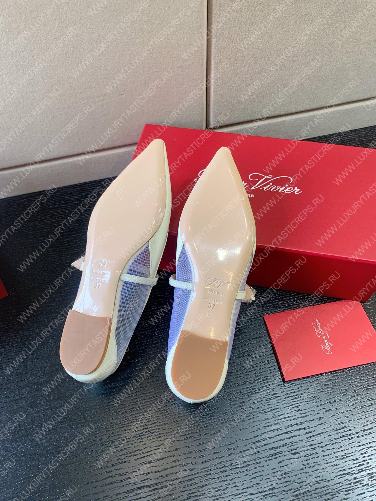 ROGER VIVIER PUMPS LEATHER WHITE RVW53824